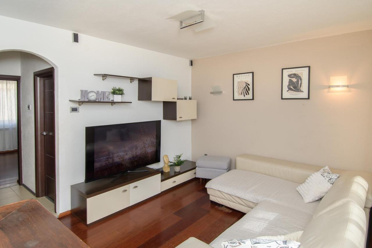 Apartment Stefi Poreč Dış mekan fotoğraf