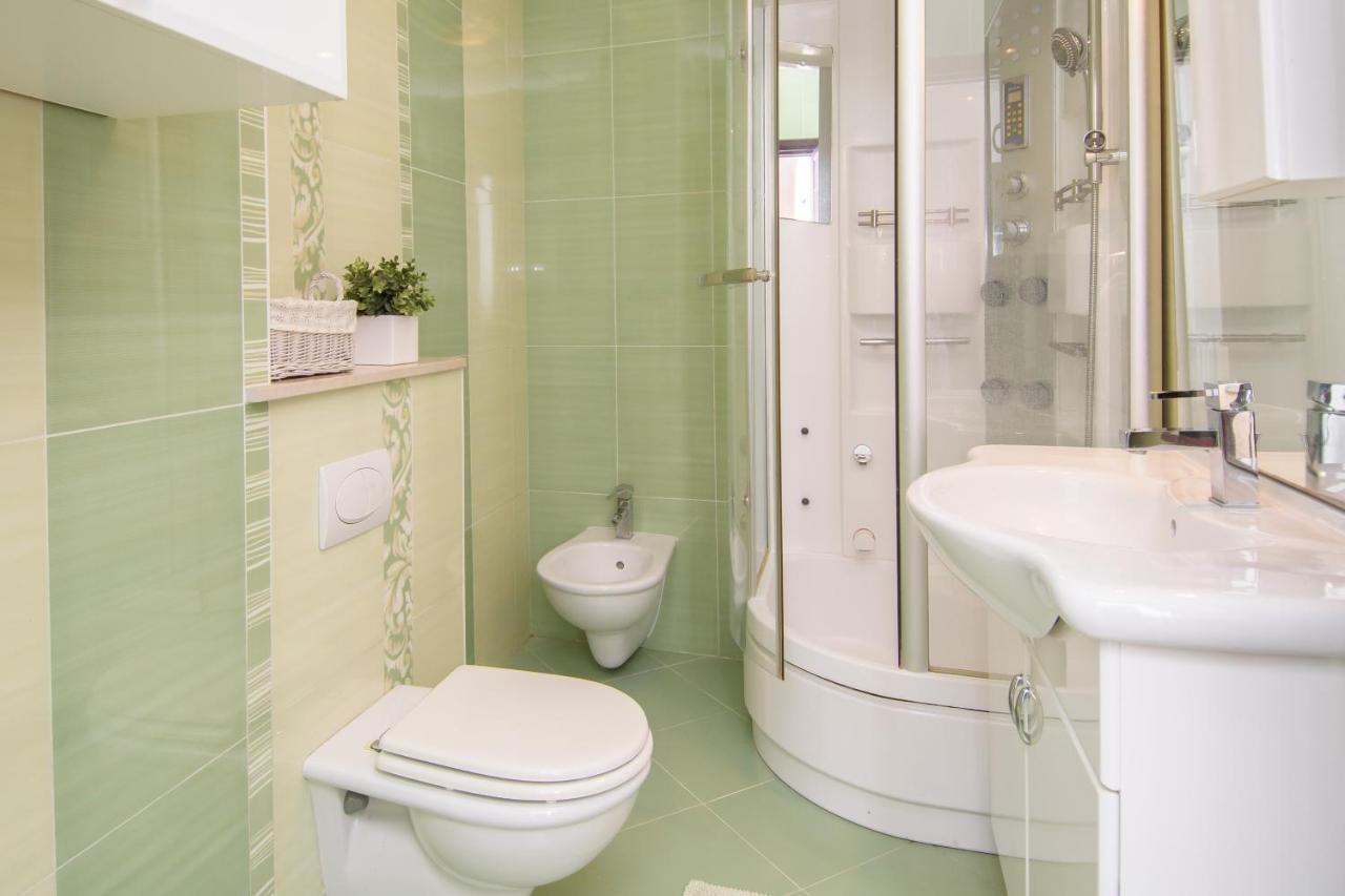 Apartment Stefi Poreč Dış mekan fotoğraf