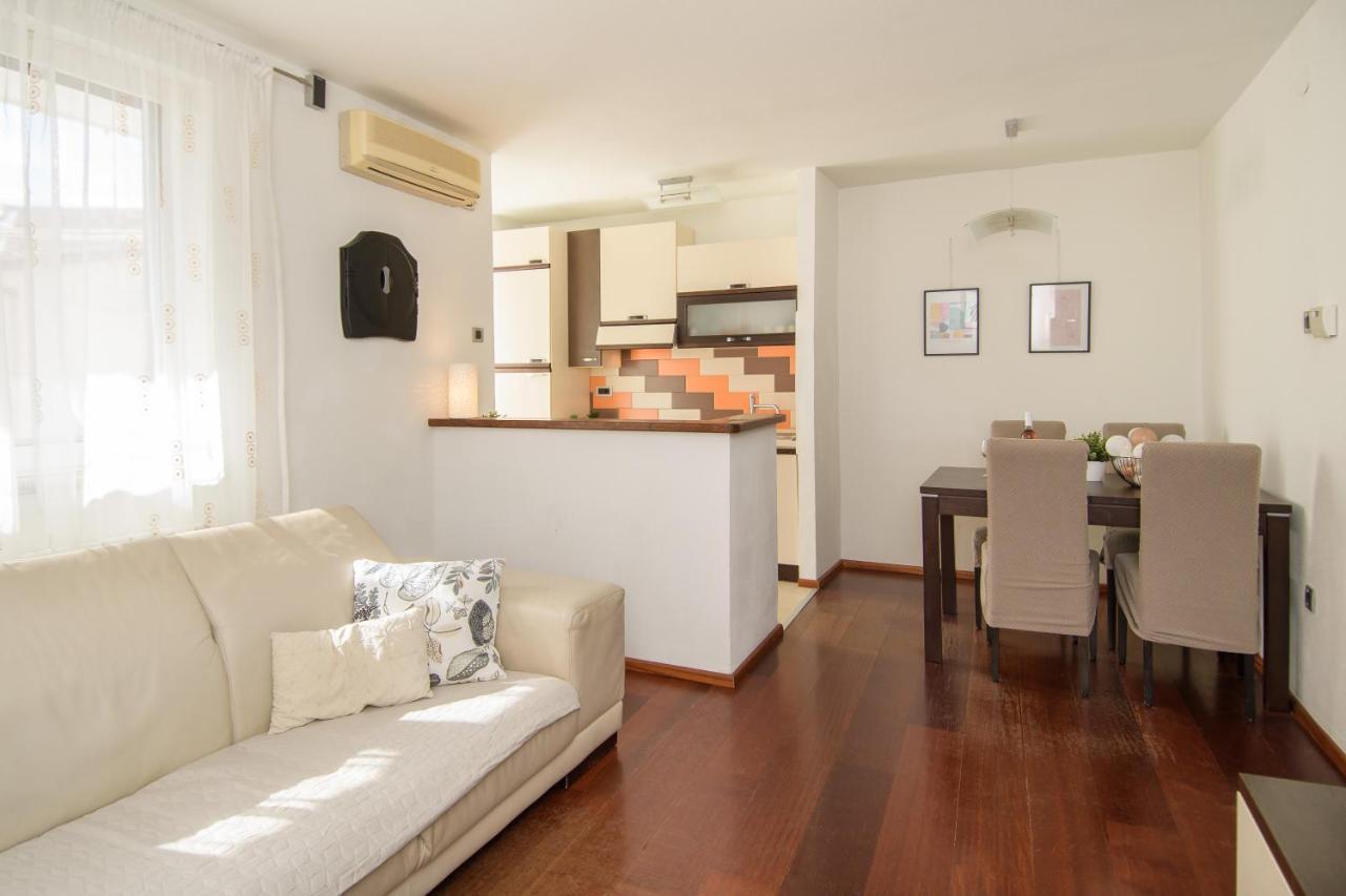 Apartment Stefi Poreč Dış mekan fotoğraf